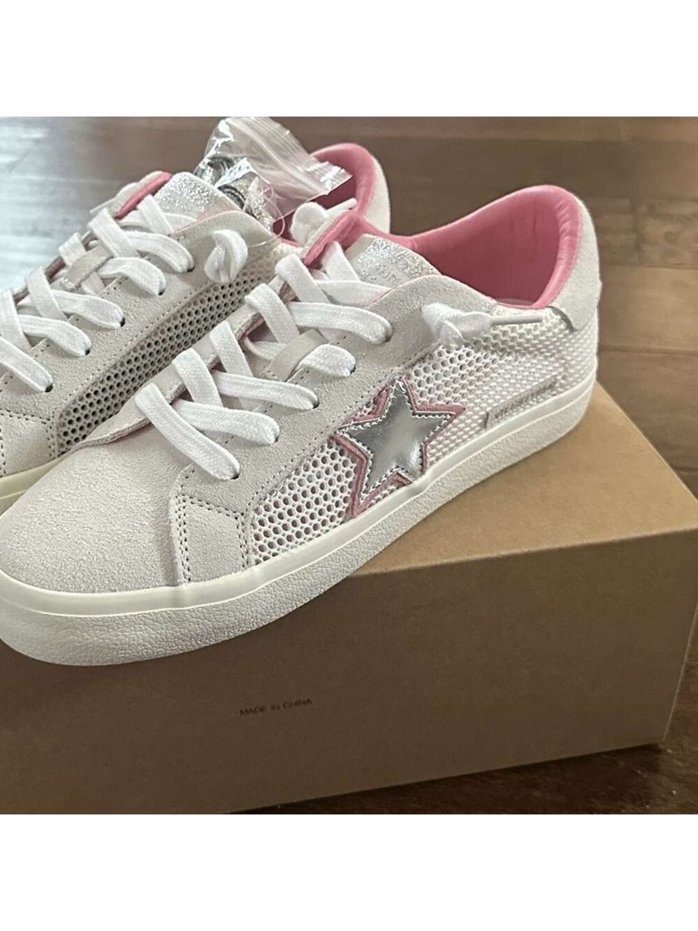 VINTAGE HAVANA-FREE Sneakers-7.5-neon pink pop. Brand new - Picture 7 of 8